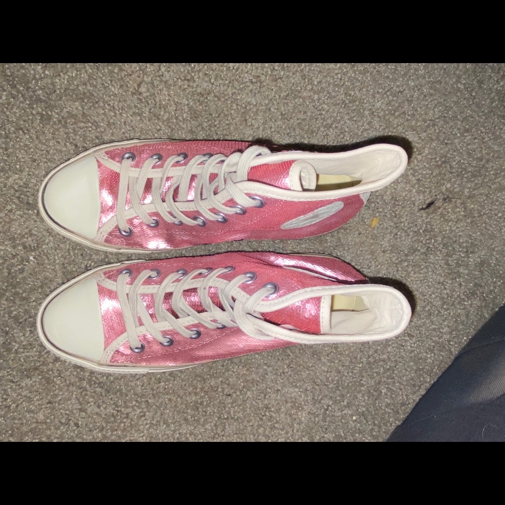 Pink Distressed Sequence (Womens 6)